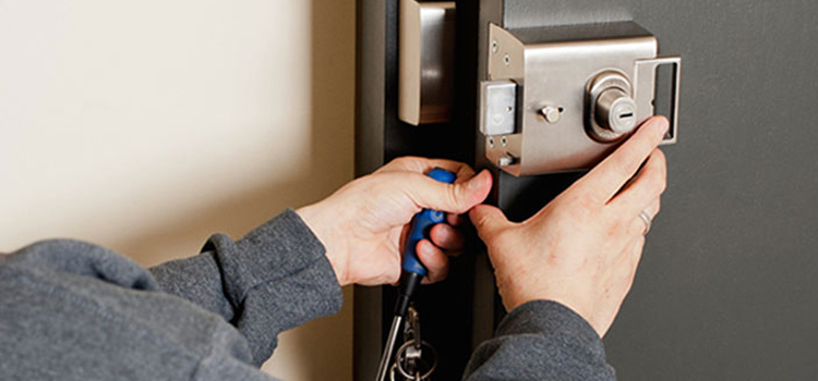 Deadbolt Lock Installation Soledad